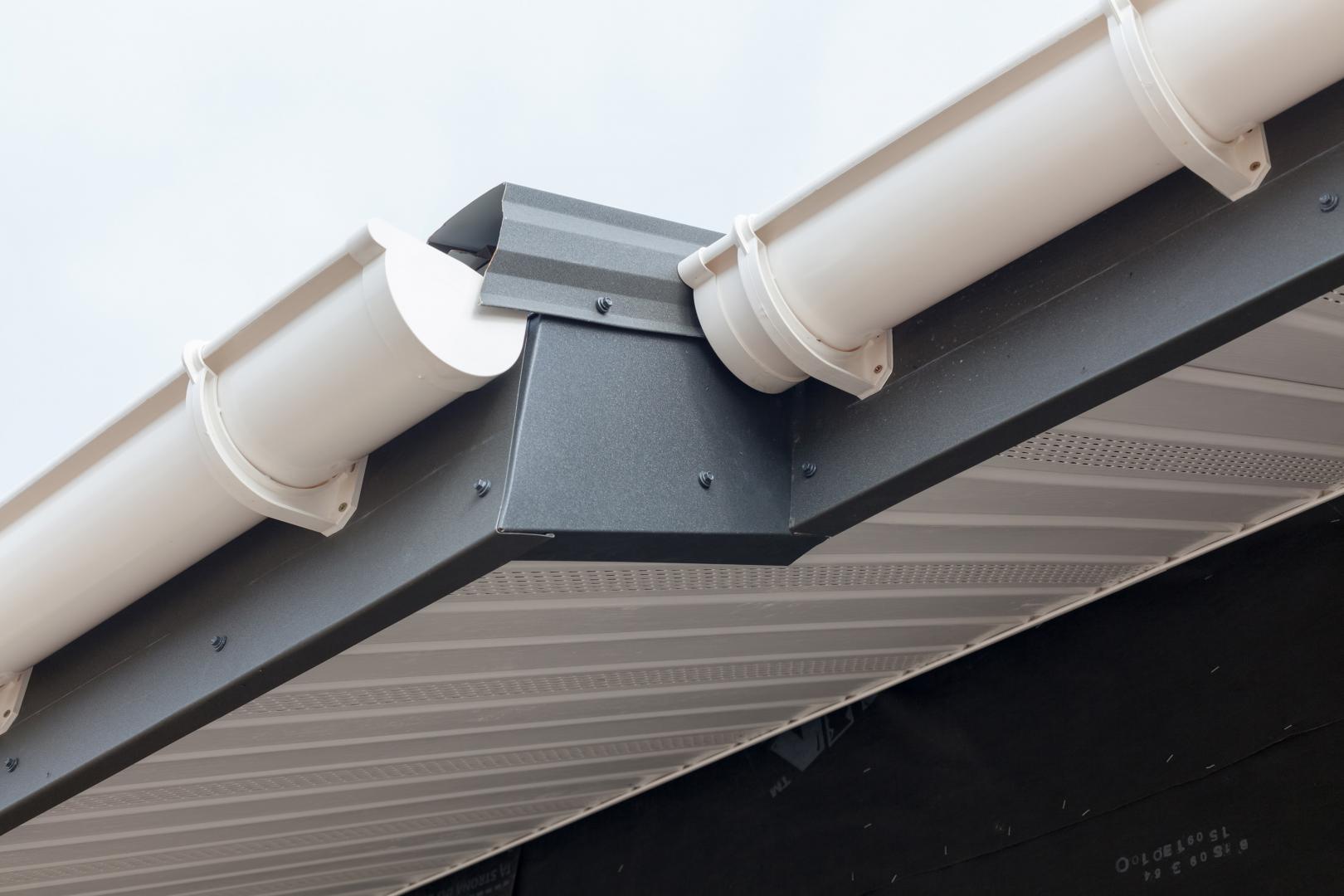Installation de bardage en aluminium Les Trois-Îlets